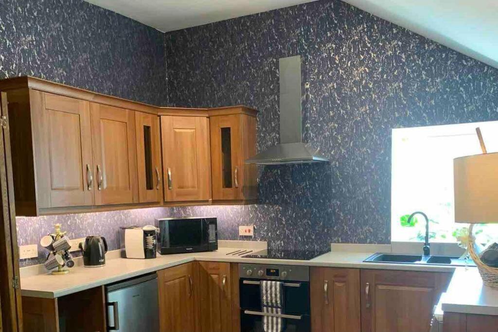 Chandlers Apartment Ascog ภายนอก รูปภาพ