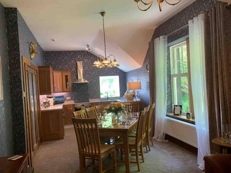 Chandlers Apartment Ascog ภายนอก รูปภาพ